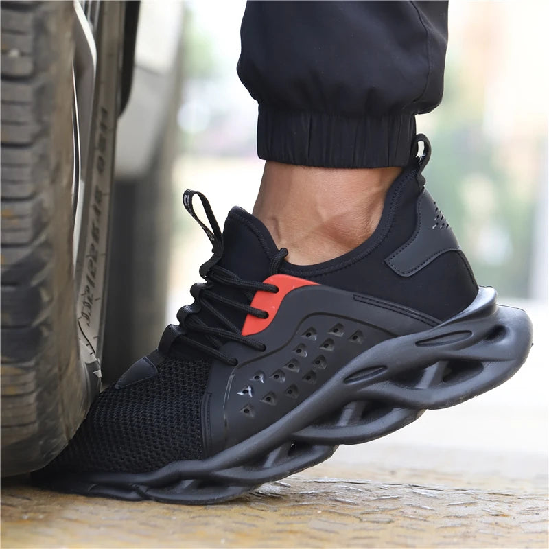 Lightweight Safety Shoes For Men Protective Work Boots Anti-smash Puncture Proof Industrial WorkShoes Outdoor Safety Sneakers